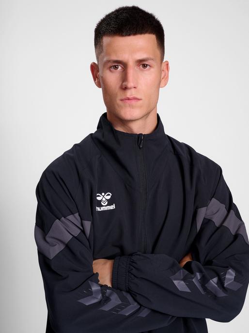 Image du produit hummel Hmltravel Woven Jacket (M)