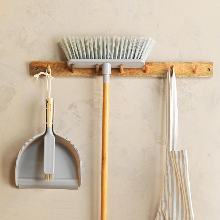 Actual product image Salter LASAL71472WEU7 WARM BROOM - Pilkas - FSC 100% (1 pcs.)