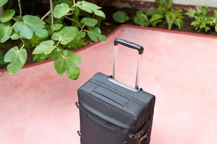 Actual product image Eastpak Transit'R (68 l)