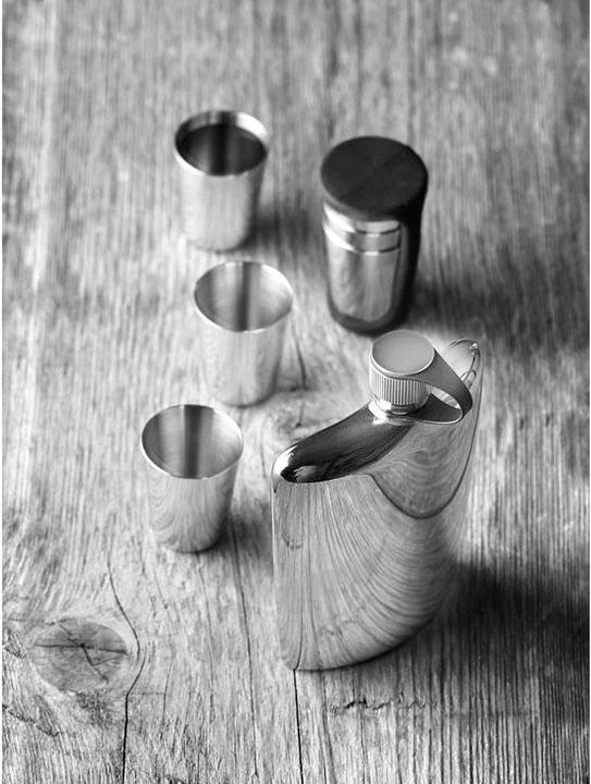 Actual product image Nuance Scandinavia Hip Flask (160 ml)