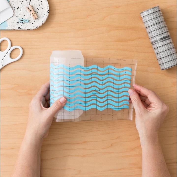 Image du produit Cricut Ruban transfert Joy 13.9 x 304.8 cm, transparent