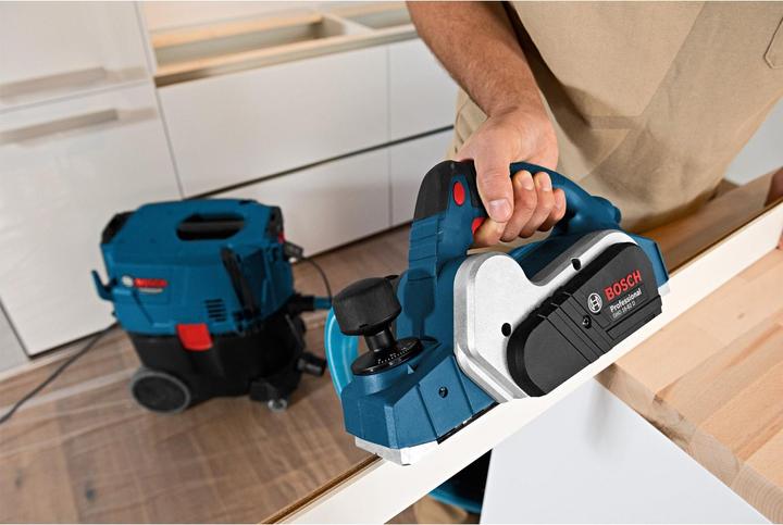 Actual product image Bosch Professional Electric planer Planing width: 82