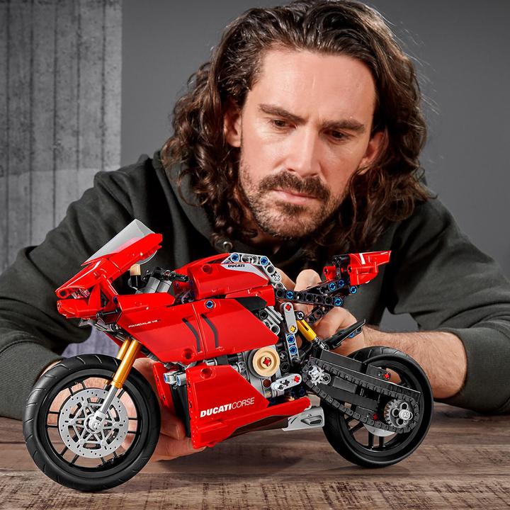 Immagine prodotto LEGO Ducati Panigale V4 R (42107, LEGO Technic)