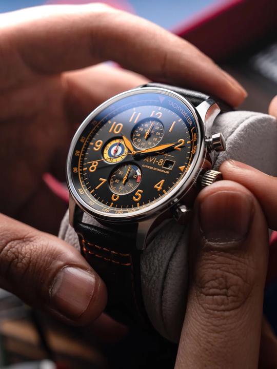 Produktbild AVI-8 AV-4011-0Y Hawker Hurricane (Chronograph)