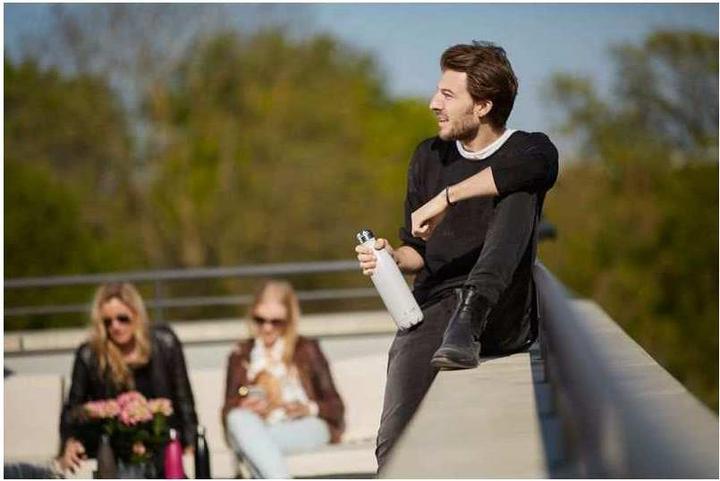 Actual product image FLSK Drinking bottle (1 l)