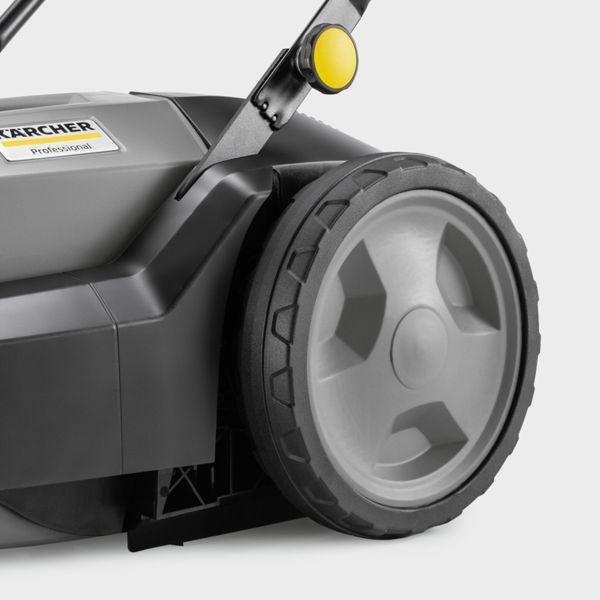 Actual product image Kärcher Professional KM 70/20 C