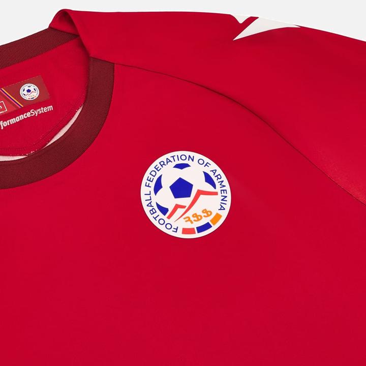 Image du produit Macron Maillot de l'Arménie (L)