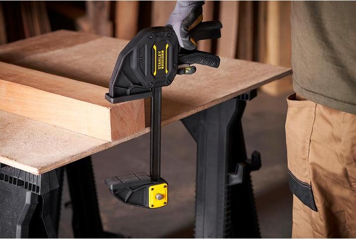 Actual product image Stanley Onehanded clamp FatMax XL. 1250mm. 270kg (1250 mm)