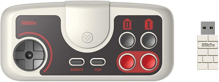 Actual product image 8bitdo 2.4G controller - PC Engine colour (Switch)
