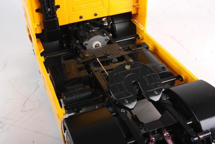 Actual product image Tamiya Volvo FH12 Globetrotter 420 (Kit)