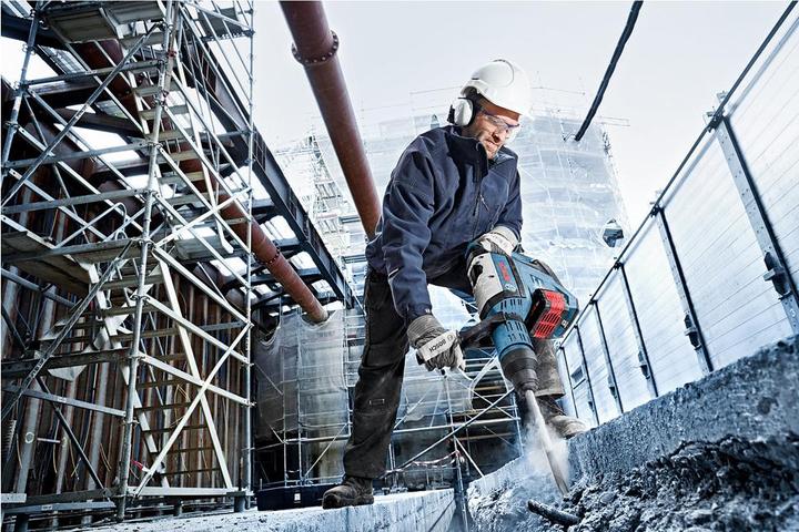 Produktbild Bosch Professional Akku-Bohrhammer BITURBO mit SDS max GBH 18V-45 C, 2 x Akku ProCORE18V 12.0Ah (Akkubetrieb)