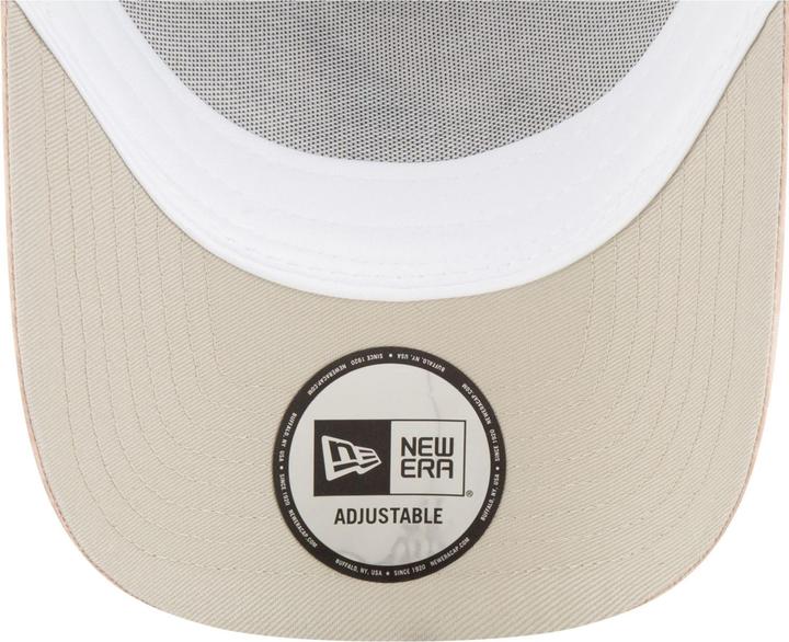 Actual product image New Era Trucker Mesh Snapback Cap - F1 BWT Alpine floral