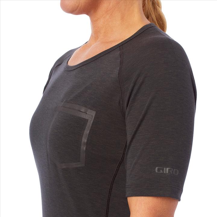 Actual product image Giro W Venture Jersey (L)