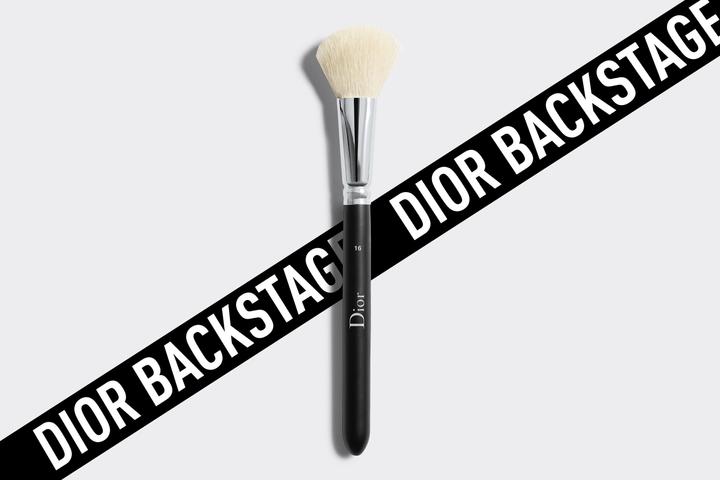 Actual product image Dior Blush Brush N°16 (Blusher)