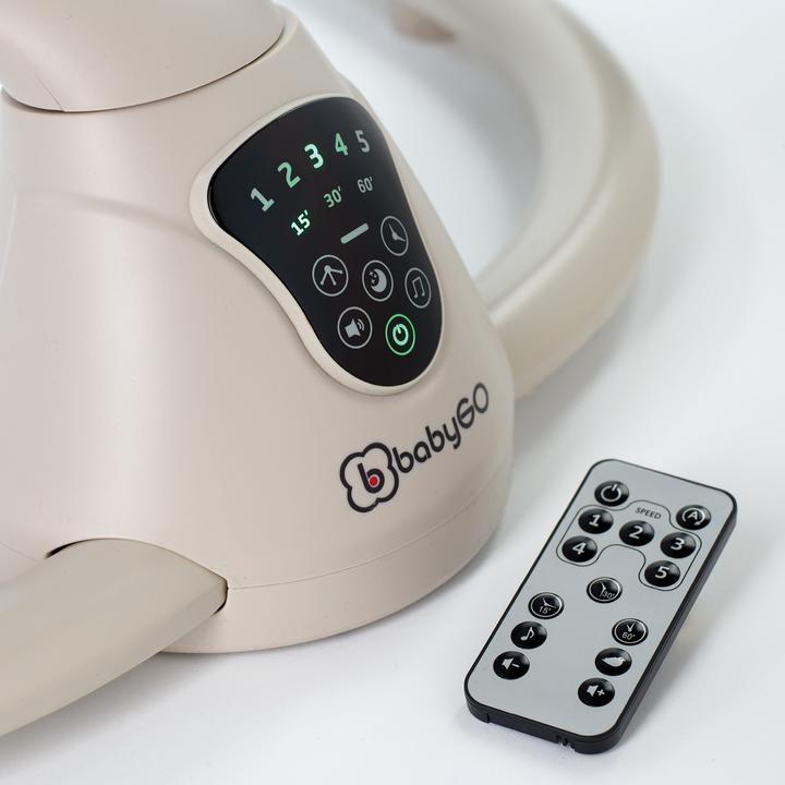 Actual product image BabyGo Homey wood optic
