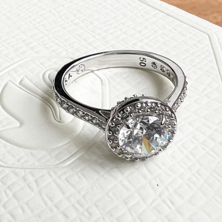 Produktbild Swarovski Constella Cocktail Round Pavé Ring Silber (50)