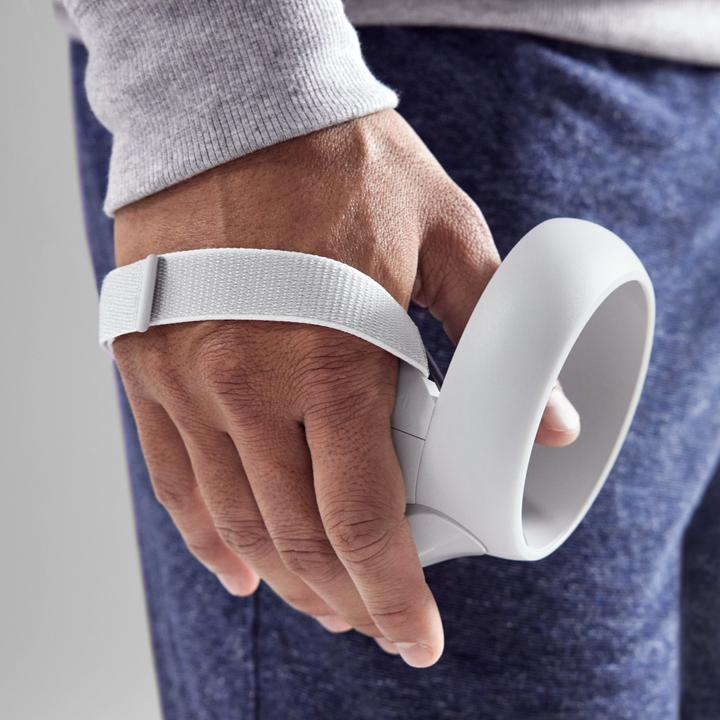 Actual product image Meta Quest 2 Active Pack