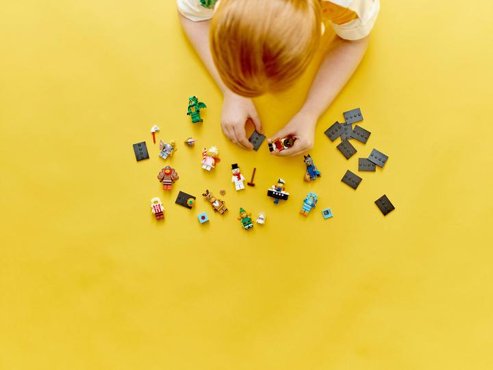Produktbild LEGO Serie 23 (71034, LEGO Minifiguren)