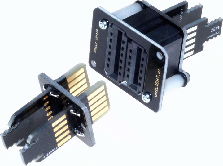 Actual product image Unilight direct plug-in connection direct with 6 primary 2 servos and 10 poles for lights and so on