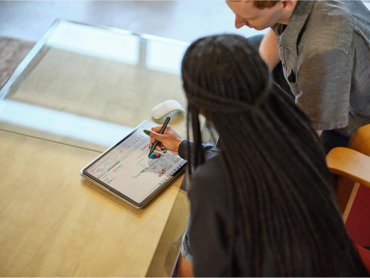 Actual product image Microsoft Slim Pen 2