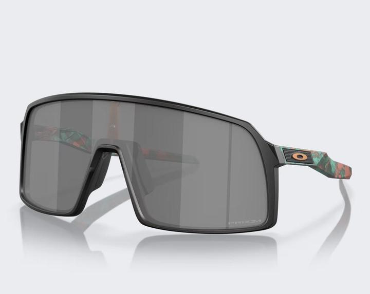 Actual product image Oakley Sutro (Polished Black, Prizm Black)