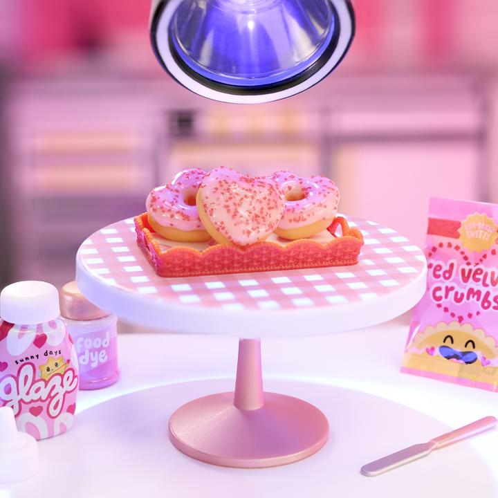 Immagine prodotto MGA 's Miniverse - Make It Mini With Love in PDQ