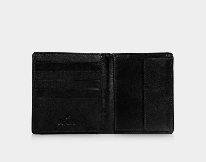 Actual product image Braun Büffel Country Rfid