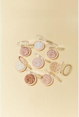 Actual product image Makeup Revolution Re-loaded (Golden Lights, Highlighter, 6.50 g)