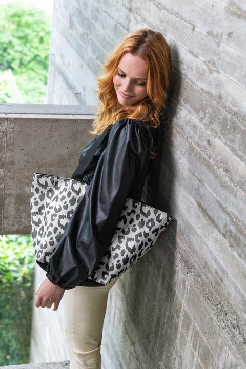 Image du produit reisenthel shopper M leo nero