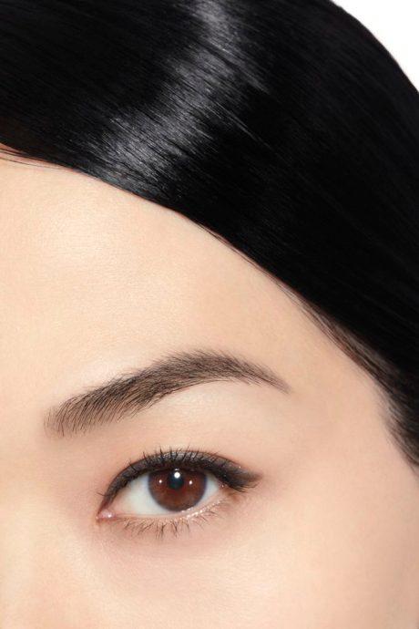 Actual product image Chanel Le Crayon Yeux No.69 Gris Scintillant 1.1 g (69 gris scintillant)
