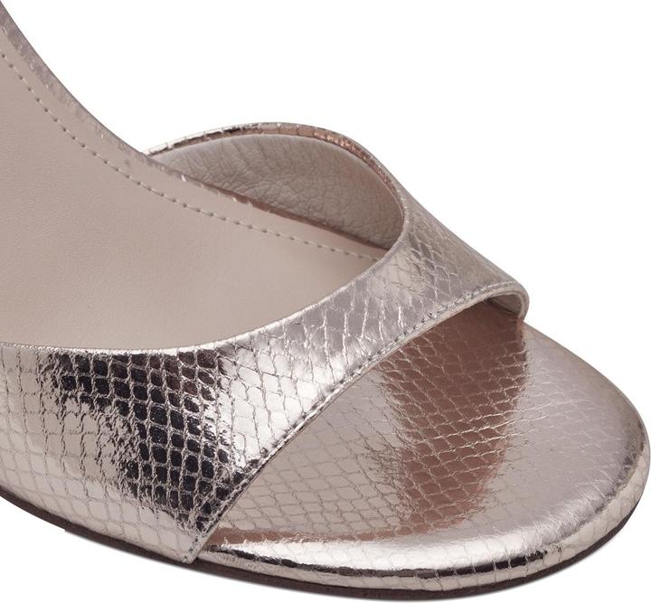 Actual product image Tamaris Sandal (37)
