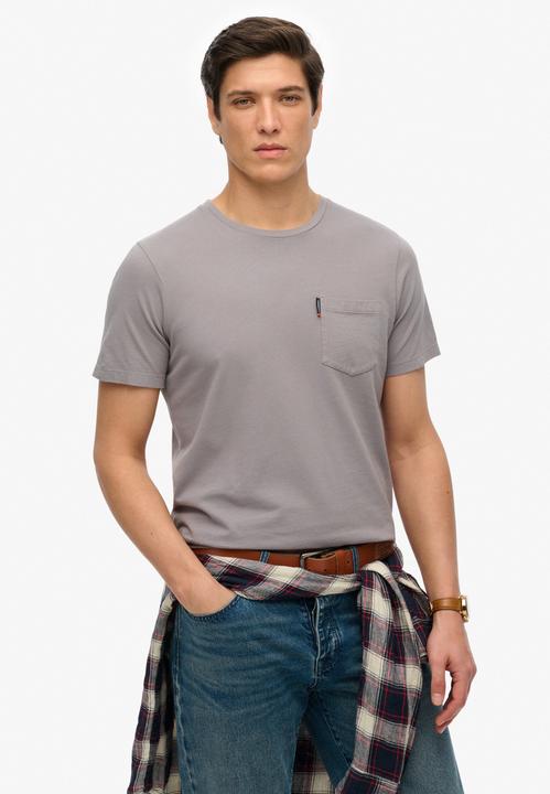 Actual product image Superdry Classic Essential Pocket Tee (M)