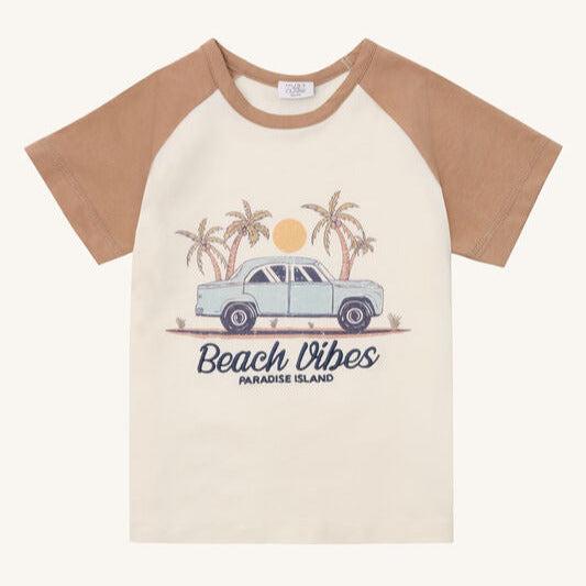 Hust and Claire T-Shirt HCAnton Beach Vibes