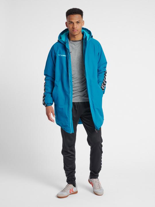 Actual product image hummel Authentic Bench Jacket (S)