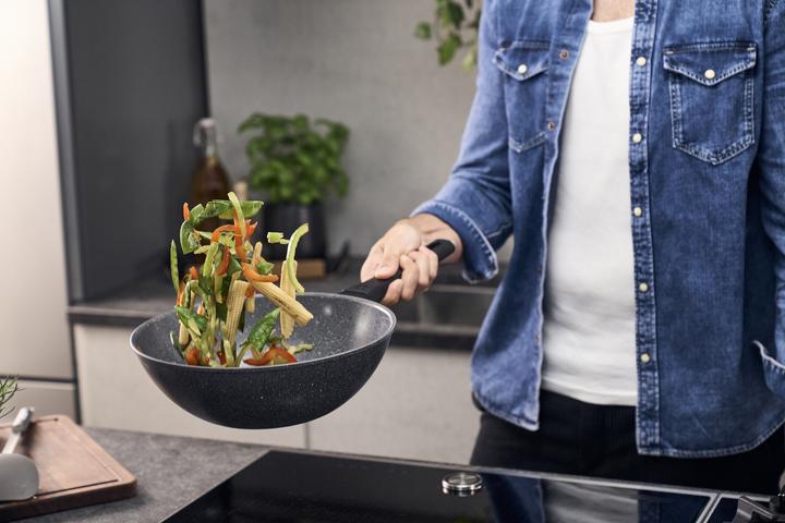 Produktbild Zwilling - Terreno Plus Ceramic Wok - Gray - 28 cm (28 cm, Wok Pfanne, Aluminium)
