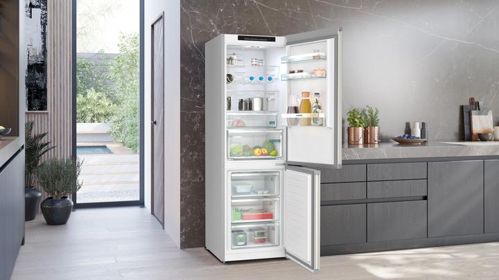 Produktbild Siemens iQ300, Freistehende Kühl-Gefrier-Kombination mit Gefrierbereich unten, 186 x 60 cm, Edelstahl antiFi (321 l)