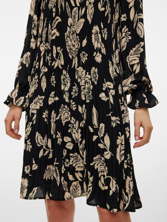 Immagine prodotto Vero Moda Vestibilità regolare Scollo rotondo Polsini elasticizzati Abito corto (XS)