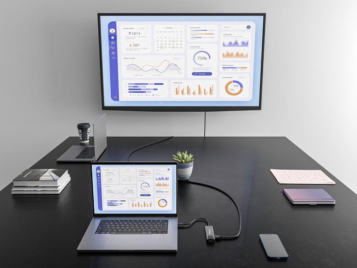 Actual product image equip USB-C Hub (USB-C, 5 Ports)