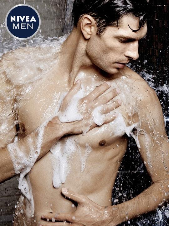 Actual product image NIVEA MEN Protect & Care shower gel (250 ml)