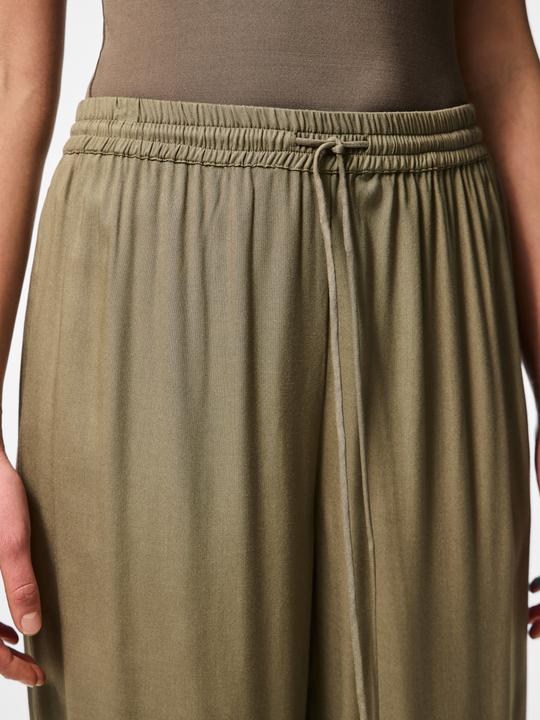 Actual product image Pieces PCNYA HW Hose mit weitem Bein (L)