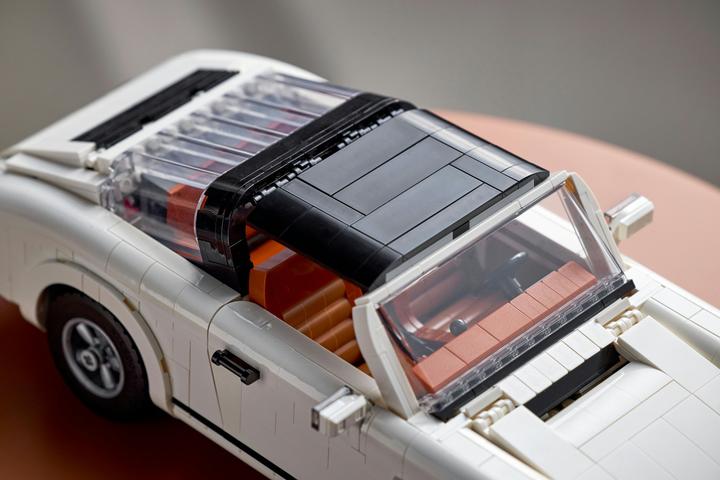 Immagine prodotto LEGO Porsche 911 (10295, LEGO Creator Expert, Set LEGO rari)