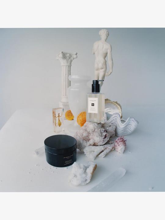 Produktbild Jo Malone Wood S & Sea S B & H Lotion (Körpercreme, 250 ml)