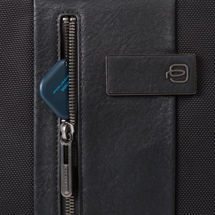 Image du produit Piquadro Lettre 2 - Sac de voyage en tissu recyclé avec compartiment à chaussures (36 l)