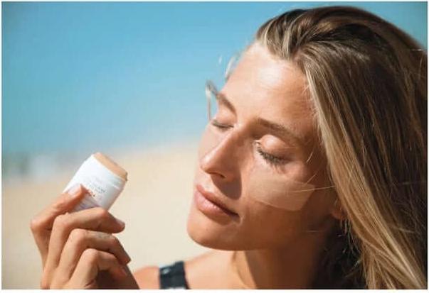 Produktbild EQ-3 Zinc Facestick SPF50 (Sonnencreme Gesicht, SPF 50)