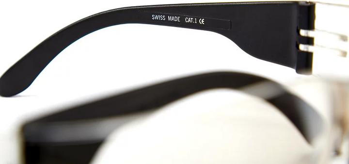 Actual product image Red Rock Cobra Clear Small