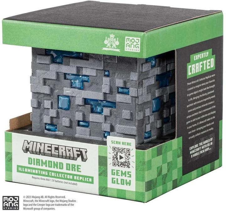Actual product image Noble Collection Minecraft Replik Illuminating Diamond Ore Cube 10 cm