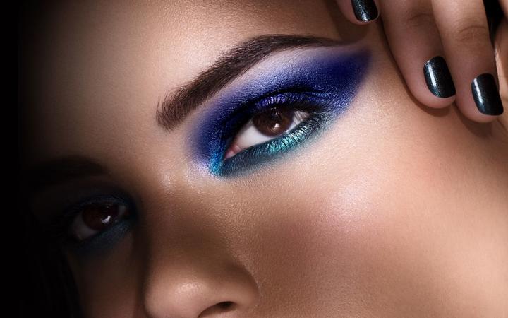 Actual product image Pupa Milano The Dark Side Of Beauty Eyeshadow 007 Dark Peacock (007)