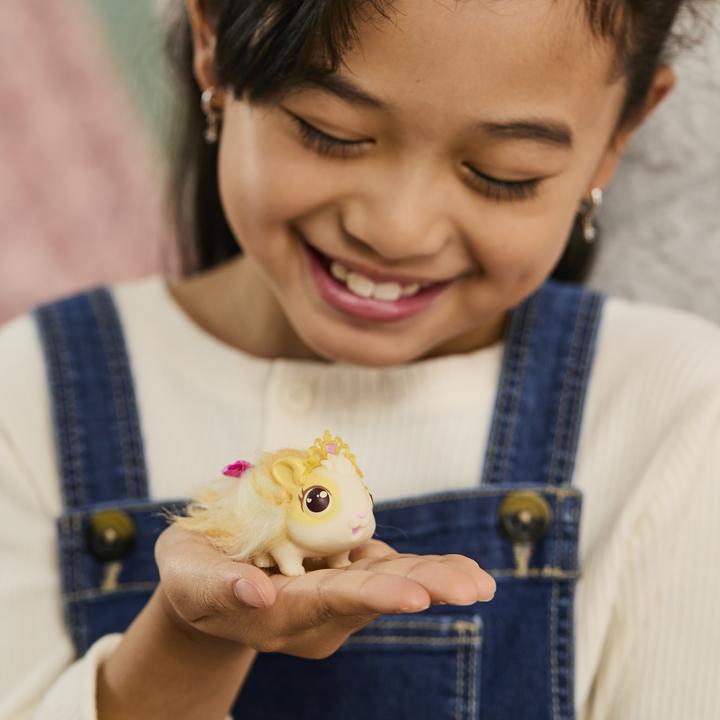 Produktbild Little Mama Surprise mit Stall und 3 Überraschungsbabys (22.30 cm)