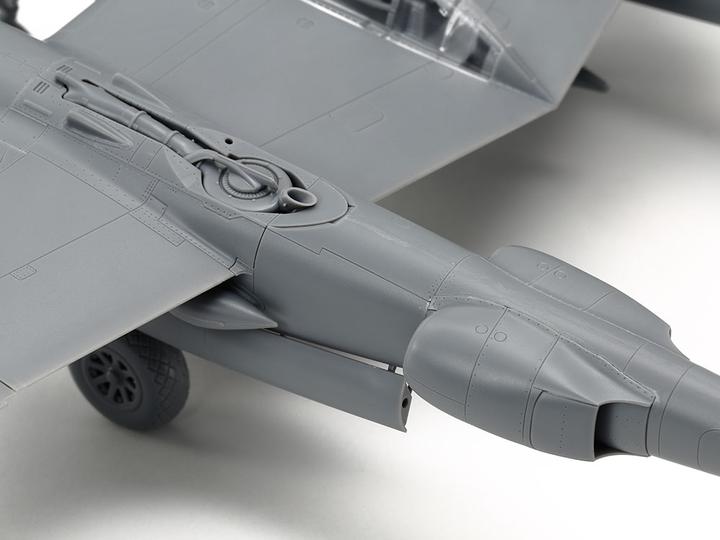 Actual product image Tamiya 1/48 Lockheed P38 J Lightning