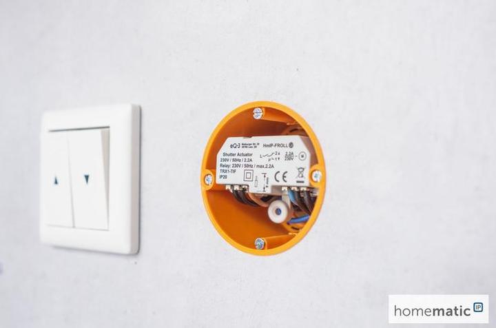 Actual product image EQ-3 Roller shutter actuator (Shutter actuator)